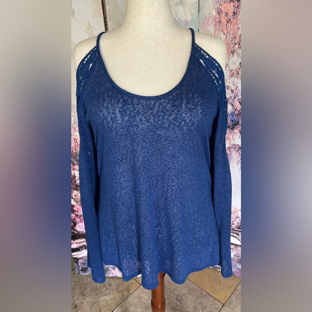 K Jordan - Blue Cold Shoulder Sweater Top. Size L. Brand New